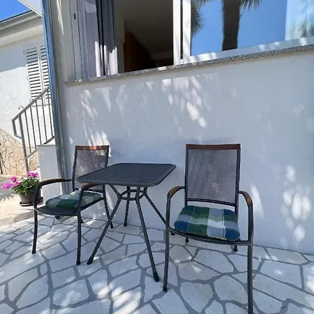 Apartmani Palme Funtana Exterior photo