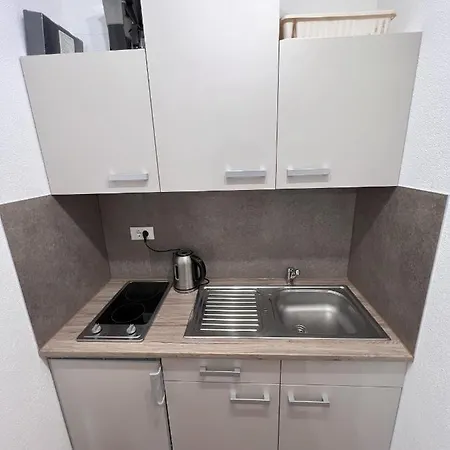 Apartmani Palme Funtana Exterior photo